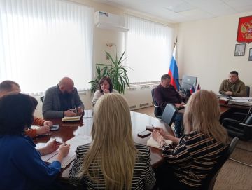 В администрации Амвросиевского муниципального округа обсудили реализацию проекта «Чистая страна»