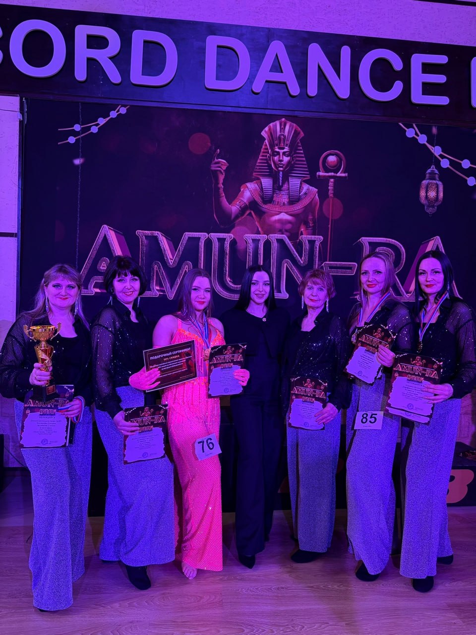 Активистки Совета женщин Шахтёрска и Женского движения партии «Единая Россия», участницы школы восточного танца «Зарифи+», с триумфом выступили на Межрегиональном рейтинговом чемпионате «АМУН-РА» в Москве Активистки Совета женщин Шахтёрска и Женского движения партии «Единая Россия», участницы школы восточного танца «Зарифи+», с триумфом выступили на Межрегиональном рейтинговом чемпионате «АМУН-РА» в Москве