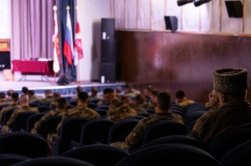 28 ����� � ��� ����� ��������� �.�. ����� ������ ������������� �����������, ����������� 10-����� ��������� ����� ����������, �� ������� ���������� ������� �������� ��������