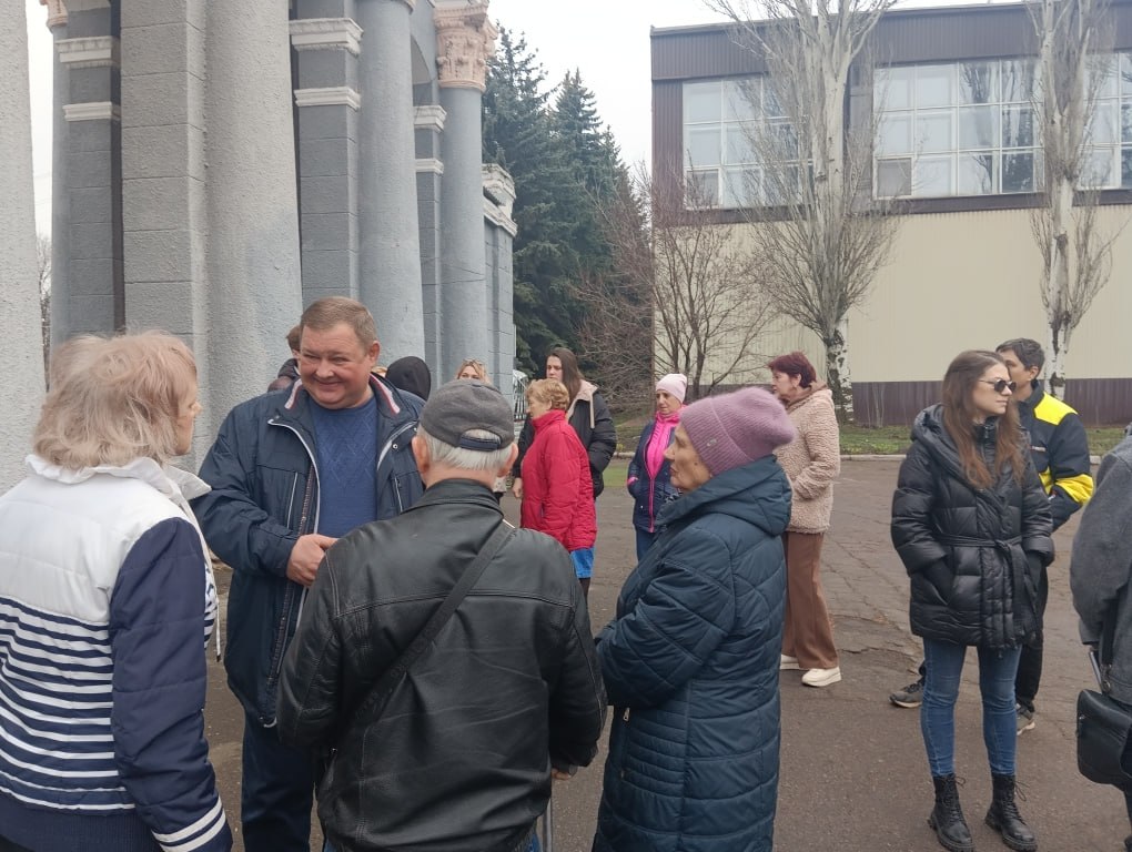 Игорь Мартынов: Встреча с жителями в рамках реализации федерального проекта «Формирование комфортной городской среды» на 2026 год Игорь Мартынов: Встреча с жителями в рамках реализации федерального проекта «Формирование комфортной городской среды» на 2026 год