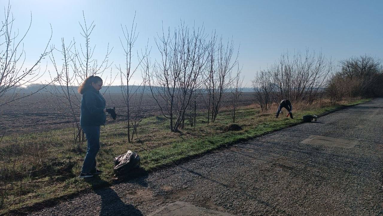 Сегодня, 28 марта, в рамкам проекта Единой России «Городская среда», Моспинское территориальное управление администрации городского округа Донецк, вместе с предприятиями, учреждениями и организациями, вооружившись граблями и... Сегодня, 28 марта, в рамкам проекта Единой России «Городская среда», Моспинское территориальное управление администрации городского округа Донецк, вместе с предприятиями, учреждениями и организациями, вооружившись граблями и...