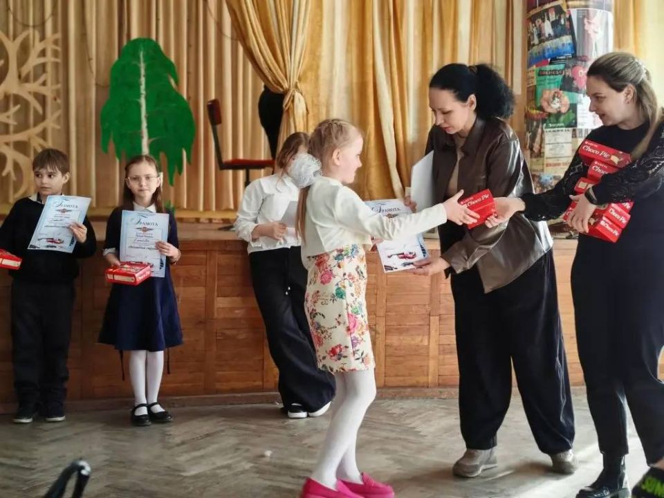 27 марта в МБУДО "Зугресская детская школа искусств" прошел конкурс скрипачей "Волшебный смычок" 27 марта в МБУДО "Зугресская детская школа искусств" прошел конкурс скрипачей "Волшебный смычок"