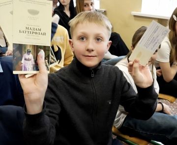 Русские романсы прозвучали для донецких школьников