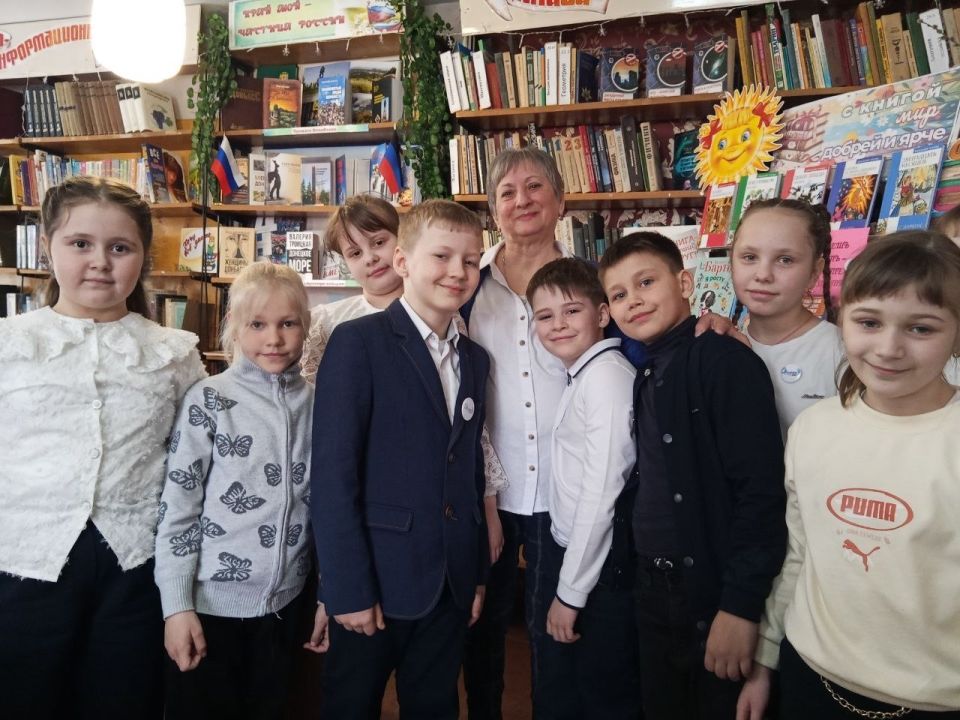 Встречу-посиделки «Литературный сундучок» Встречу-посиделки «Литературный сундучок»