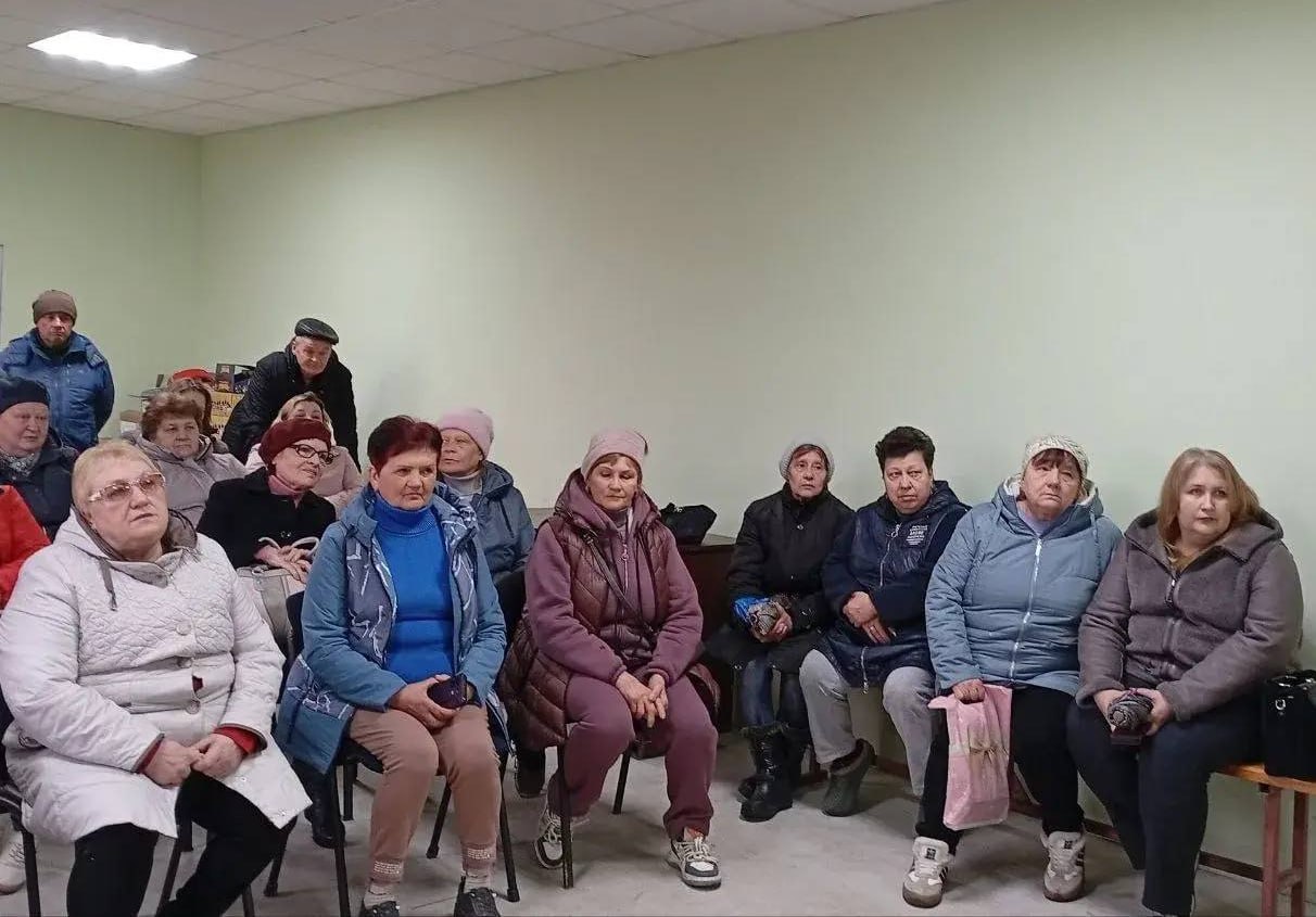 Сергей Дмитриев провел встречи с гражданами по вопросам инфраструктуры и услуг ЖКХ Сергей Дмитриев провел встречи с гражданами по вопросам инфраструктуры и услуг ЖКХ