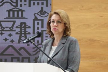 Лариса Толстыкина: На совместном мероприятии государственной корпорации развития «ВЭБ. РФ» и филиала фонда «Защитники Отечества» в ДНР, которое было посвящено поддержке ветеранов боевых действий, ключевой темой обсуждения...