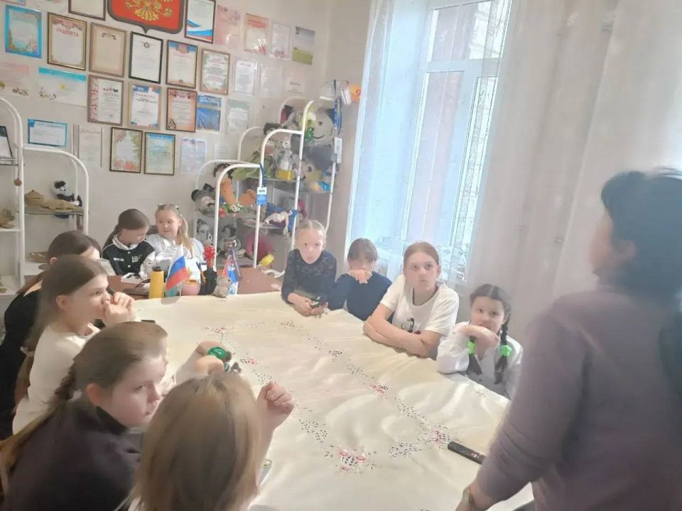 Сегодня, с участниками детских студий МБУ "Городской дом культуры" пгт Сегодня, с участниками детских студий МБУ "Городской дом культуры" пгт