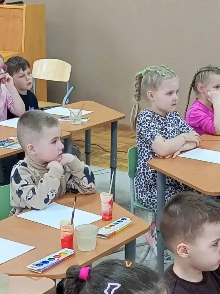 Мастер-класс по живописи скворца с Натальей Владимировной Майборода в «Золотом ключике» Мастер-класс по живописи скворца с Натальей Владимировной Майборода в «Золотом ключике»