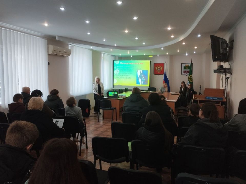 Противодействие экстремизму и насилию среди несовершеннолетних в Старобешевском округе Противодействие экстремизму и насилию среди несовершеннолетних в Старобешевском округе