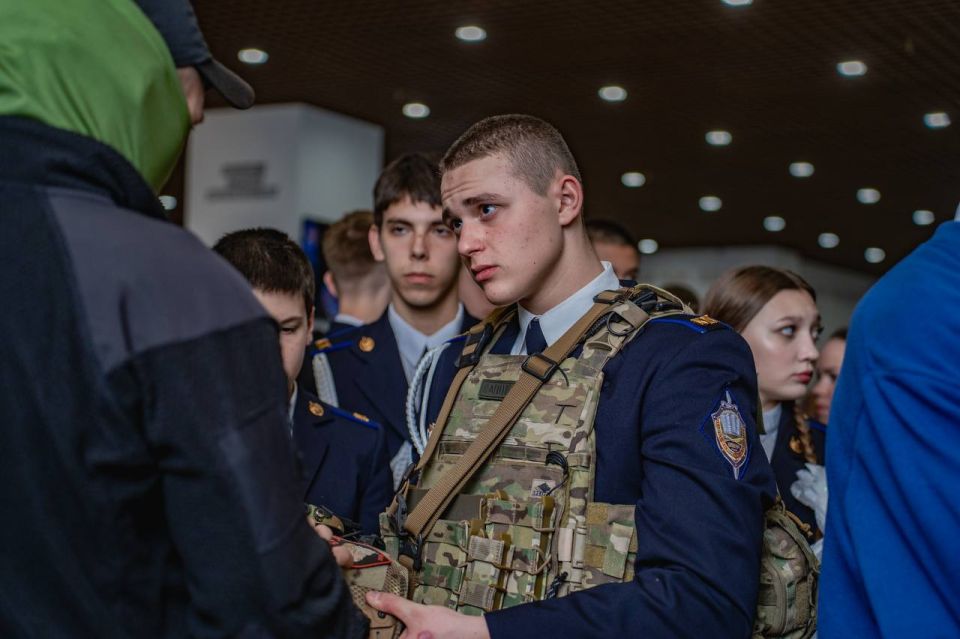 «На страже: вчера, сегодня, всегда» «На страже: вчера, сегодня, всегда»