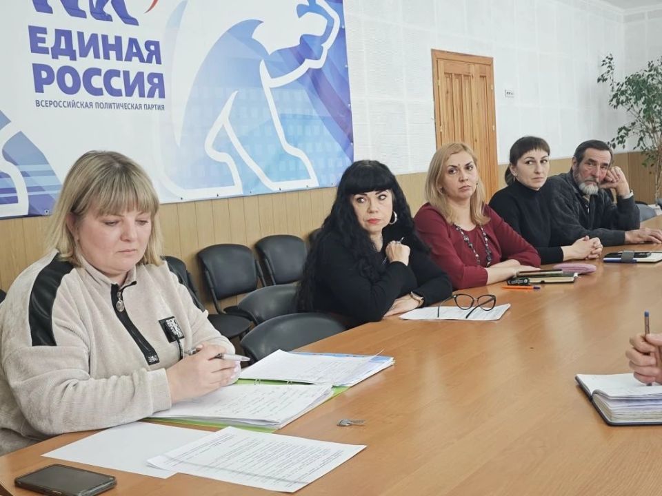 Сергей Желновач: 30 марта 2026 года под председательством заместителя главы администрации городского округа Дебальцево Евгения Глебова прошло заседание Общественной комиссии по обеспечению реализации муниципальной программы... Сергей Желновач: 30 марта 2026 года под председательством заместителя главы администрации городского округа Дебальцево Евгения Глебова прошло заседание Общественной комиссии по обеспечению реализации муниципальной программы...