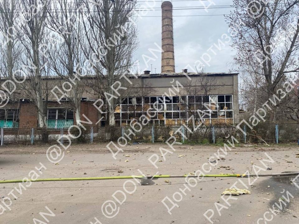 Удар по району ПВД и узлу БпЛА в Славянске Удар по району ПВД и узлу БпЛА в Славянске