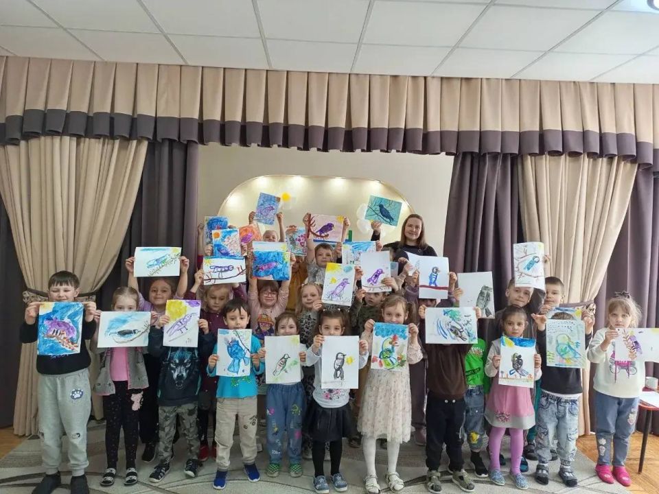 Мастер-класс по живописи скворца с Натальей Владимировной Майборода в «Золотом ключике» Мастер-класс по живописи скворца с Натальей Владимировной Майборода в «Золотом ключике»