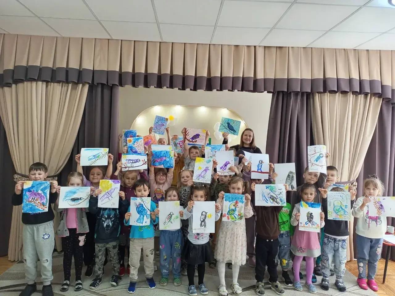 Мастер-класс по живописи скворца с Натальей Владимировной Майборода в «Золотом ключике» Мастер-класс по живописи скворца с Натальей Владимировной Майборода в «Золотом ключике»