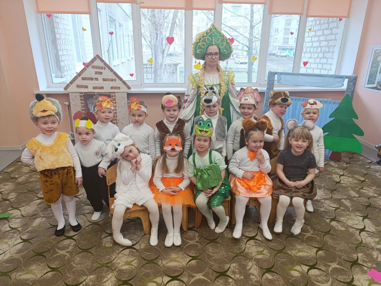 В Снежном отметили Всемирный день театра В Снежном отметили Всемирный день театра