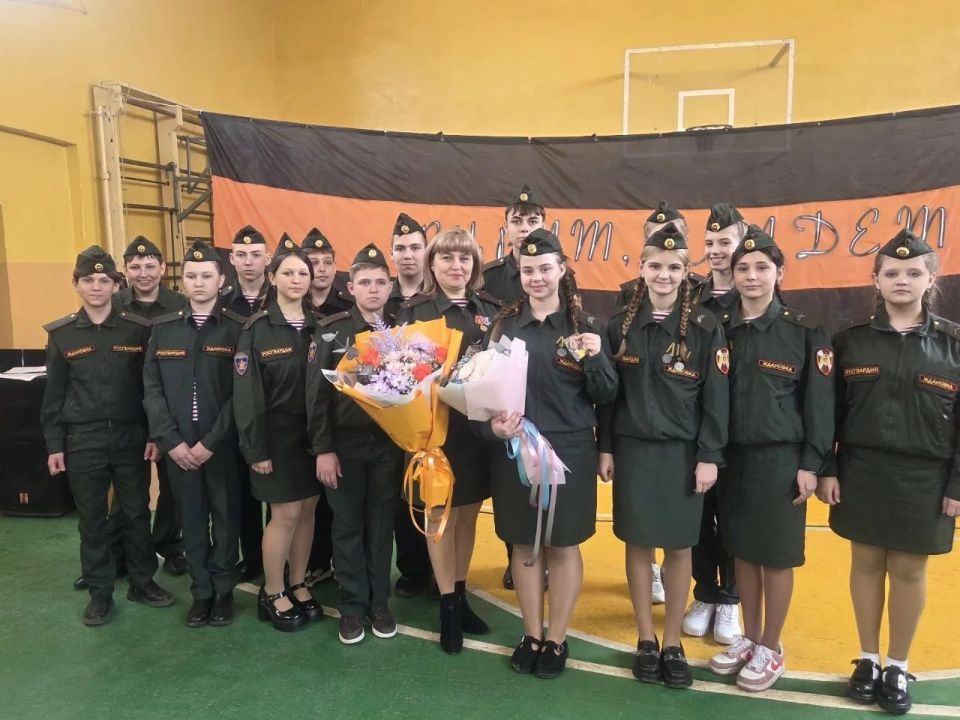 Педагог из Шахтерского округа получила Диплом соискателя Всероссийской муниципальной премии «Служение» Педагог из Шахтерского округа получила Диплом соискателя Всероссийской муниципальной премии «Служение»