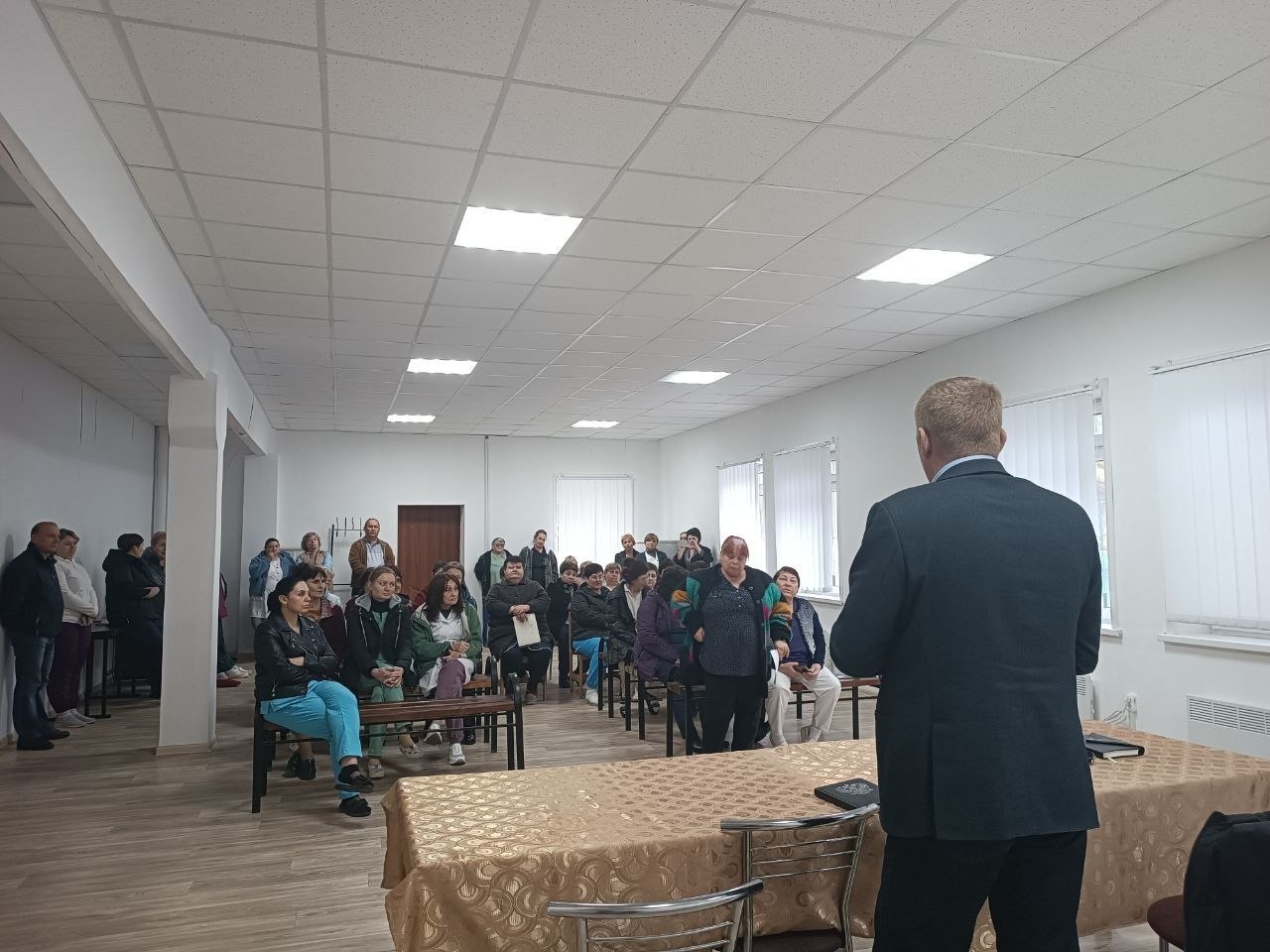 Сергей Юзвинкевич: Провел встречу с трудовым коллективом ГБУ ДНР "Володарская ЦРБ" Сергей Юзвинкевич: Провел встречу с трудовым коллективом ГБУ ДНР "Володарская ЦРБ"