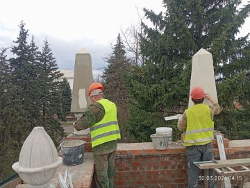 Подрядчики Нижегородской области продолжает реставрационные работы на объекте культурного наследия в парке им Чехова