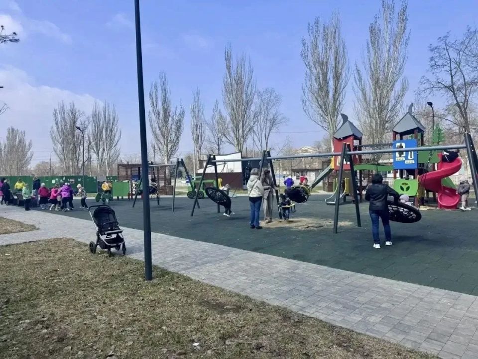 Тульская область помогает возрождать Мариуполь: от сквера Победы до тепла в домах Тульская область помогает возрождать Мариуполь: от сквера Победы до тепла в домах