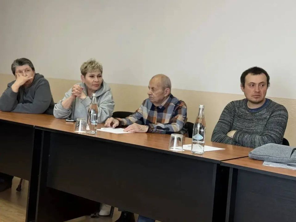 Татьяна Москалькова: Сотрудники моего аппарата совместно с Главой представительства УВКБ ООН в РФ и омбудсменом Татарстана посетили пункты временного размещения, где проживают граждане, прибывшие из Украины, ДНР, ЛНР, а... Татьяна Москалькова: Сотрудники моего аппарата совместно с Главой представительства УВКБ ООН в РФ и омбудсменом Татарстана посетили пункты временного размещения, где проживают граждане, прибывшие из Украины, ДНР, ЛНР, а...