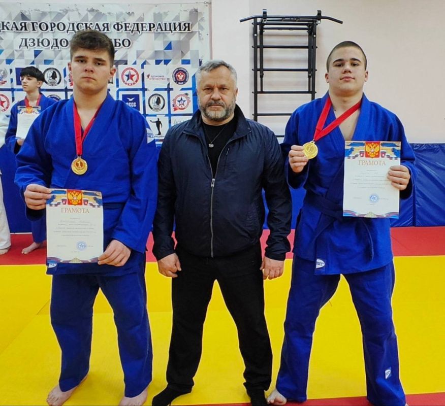 29 марта в г.Донецке прошло открытое Первенство г.Донецка по дзюдо среди юношей и девушек 2010-2012 гг.р.и Чемпионат среди мужчин и женщин 29 марта в г.Донецке прошло открытое Первенство г.Донецка по дзюдо среди юношей и девушек 2010-2012 гг.р.и Чемпионат среди мужчин и женщин