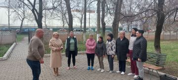 Сегодня, 31 марта, по поручению Главы ДНР Дениса Пушилина, заместитель руководителя Управы Калининского внутригородского района Администрации городского округа Донецк Вячеслав Пахущий совместно с депутатом Донецкого...