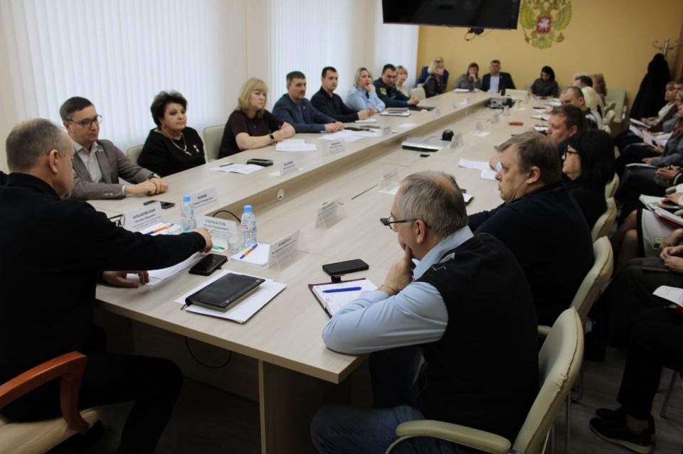 В администрации городского округа Горловка состоялось аппаратное совещание В администрации городского округа Горловка состоялось аппаратное совещание