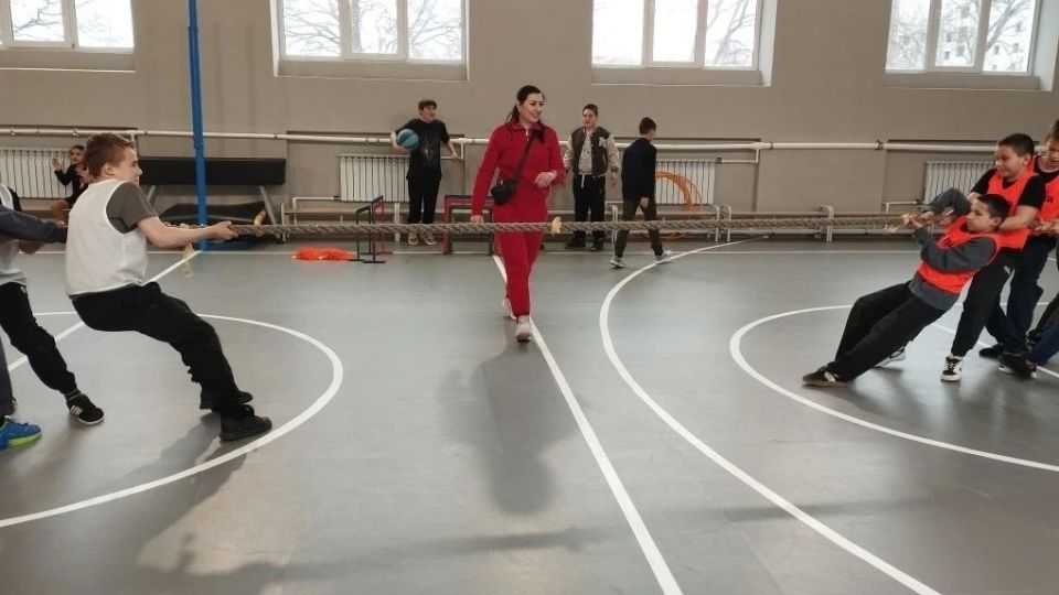 В Комсомольской школе № 5 прошли спортивные соревнования «Спортландия: перезагрузка» В Комсомольской школе № 5 прошли спортивные соревнования «Спортландия: перезагрузка»