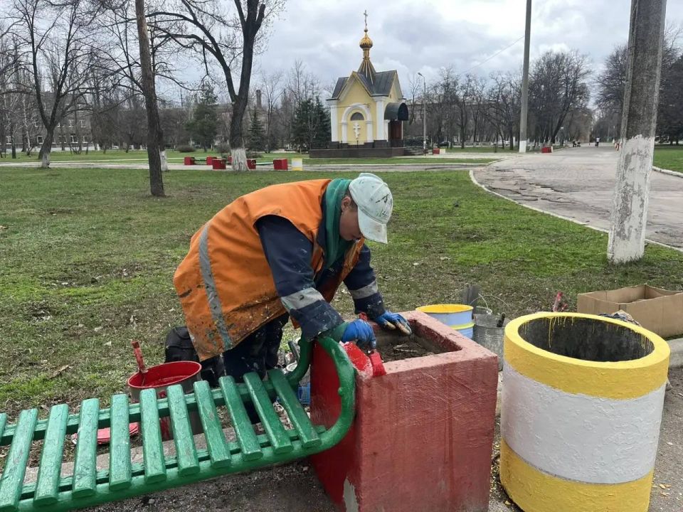 О работах МУП «Простор». Муниципальное унитарное предприятие «Простор» ежедневно выполняет все необходимые работы по содержанию городских улиц О работах МУП «Простор». Муниципальное унитарное предприятие «Простор» ежедневно выполняет все необходимые работы по содержанию городских улиц