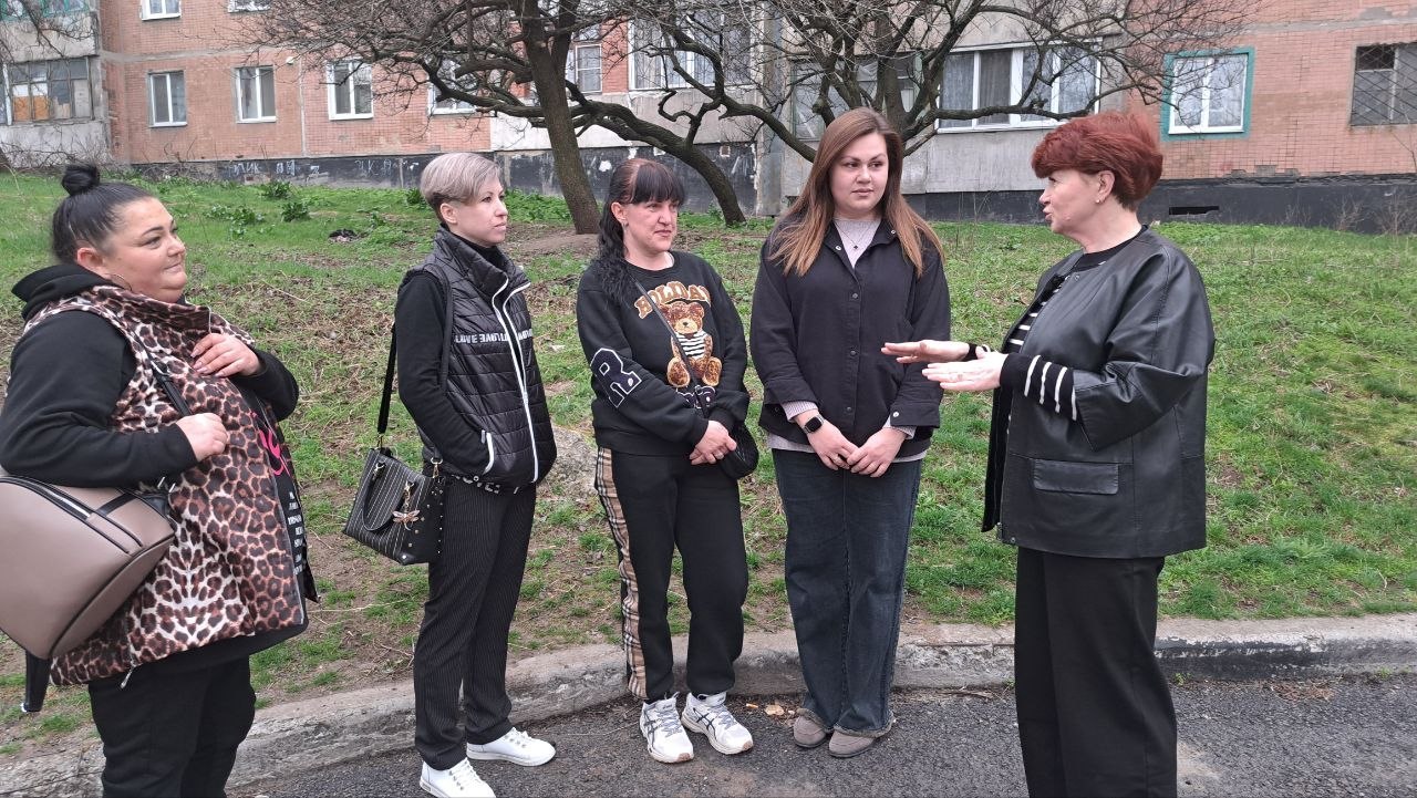 Руководитель Управы Центрально-Городского внутригородского района Алексей Еськов провел встречу с трудовым коллективом Филиала Государственного фонда поддержки участников специальной военной операции «Защитники Отечества» по... Руководитель Управы Центрально-Городского внутригородского района Алексей Еськов провел встречу с трудовым коллективом Филиала Государственного фонда поддержки участников специальной военной операции «Защитники Отечества» по...