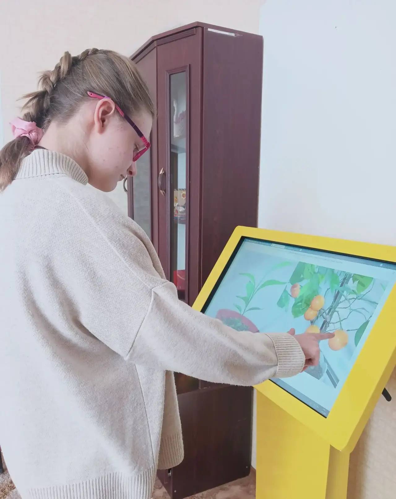 День апельсинов и лимонов: праздник здоровья и творчества в Енакиево День апельсинов и лимонов: праздник здоровья и творчества в Енакиево