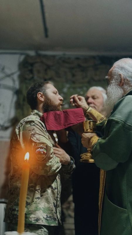 Апти Алаудинов: Православные бойцы отряда "Гюнтера" спецназа "АХМАТ" МО РФ приняли участие в обряде причастия Апти Алаудинов: Православные бойцы отряда "Гюнтера" спецназа "АХМАТ" МО РФ приняли участие в обряде причастия