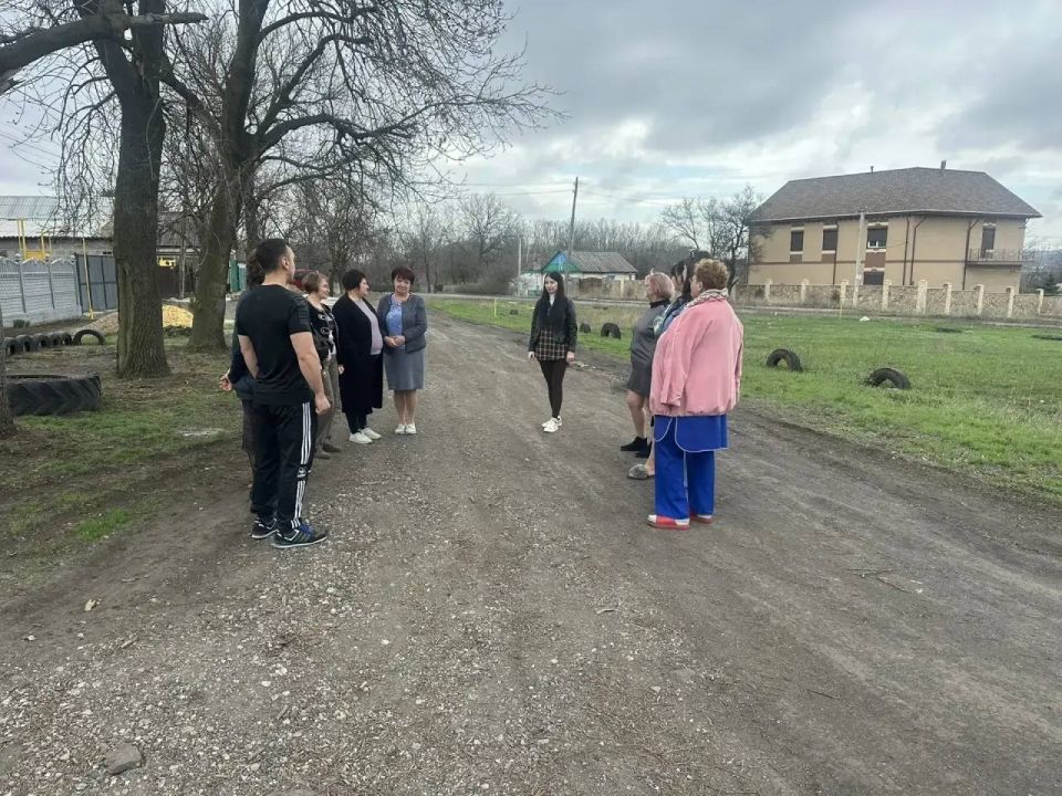 Спикер Светлана Синица провела встречу с населением на подведомственной территории по адресу: г. Макеевка, Балканский переулок, 2