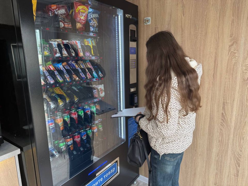 В Старобешевском округе прошла проверка соблюдения правил продажи энергетических напитков несовершеннолетним В Старобешевском округе прошла проверка соблюдения правил продажи энергетических напитков несовершеннолетним