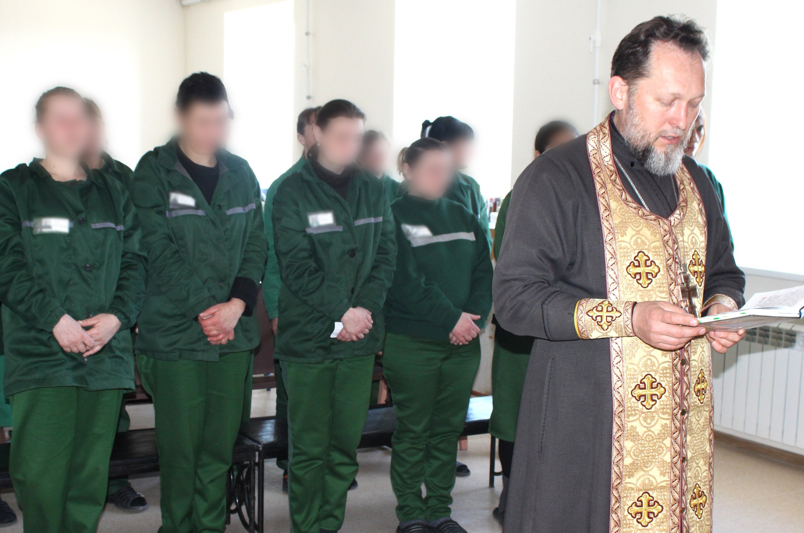 Осужденных женщин ИК-13 посетил священнослужитель Осужденных женщин ИК-13 посетил священнослужитель