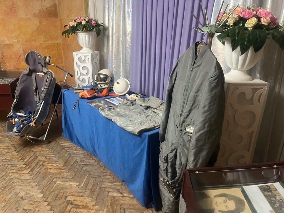 В Шахтерске открылась выставка «Мы – первые в космосе»