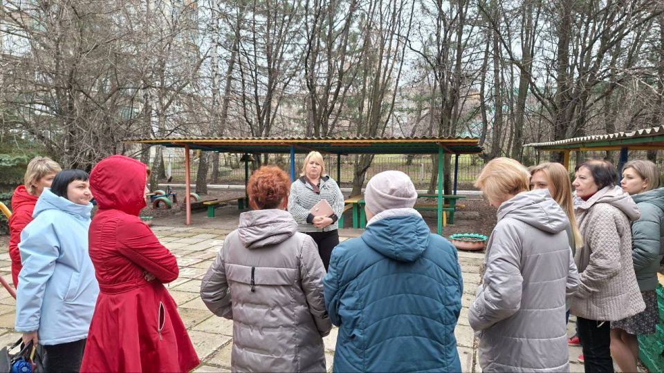 27 марта,руководитель Управы Горняцкого внутригородского района Администрации городского округа Макеевка Олеся Осатюк провела встречу с трудовым коллективом ГБДОУ «Детский сад № 186 общеразвивающего вида городского округа...