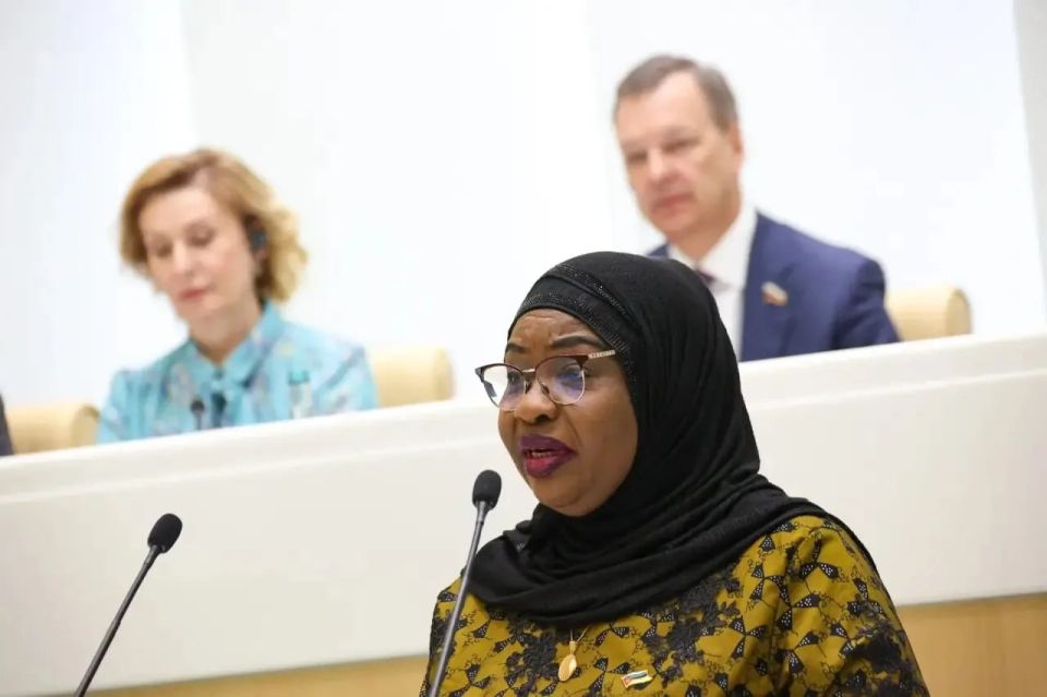 «С большой честью и глубоким чувством дружбы…»