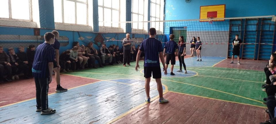 В Новокрасновской школе Володарского муниципального округа в рамках Года единства народов России под руководством руководителя ШСК "Чемпион" Васильконова Ю.Ю. и советника по воспитательной работе Толмацкого И.А. прошёл... В Новокрасновской школе Володарского муниципального округа в рамках Года единства народов России под руководством руководителя ШСК "Чемпион" Васильконова Ю.Ю. и советника по воспитательной работе Толмацкого И.А. прошёл...