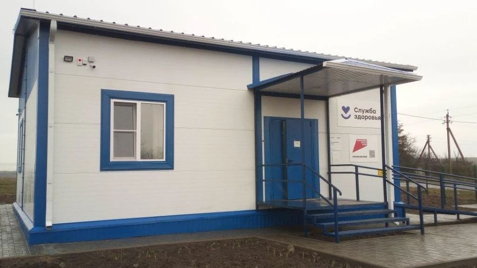 В поселке Нижнекрынское активно работает фельдшерский пункт