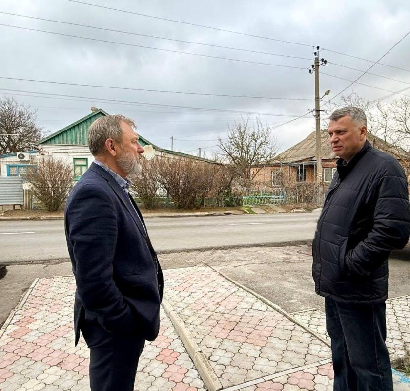 Борис Трима: Алексей Исаев встретился с главой Мангушского округа Борисом Тримой