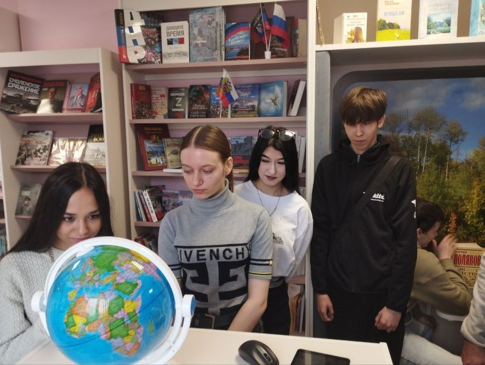Экскурсия «Погружение в мир современных знаний и технологий» Экскурсия «Погружение в мир современных знаний и технологий»