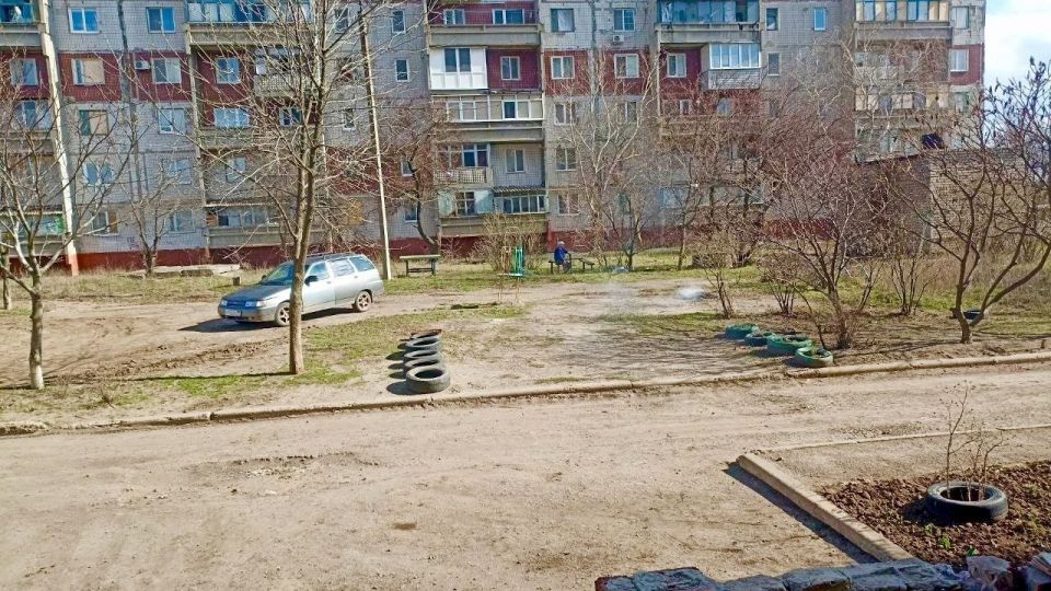 Александр Пеняев: Хорошей традицией стали субботники по уборке территорий ранней весной и без поддержки жителей выполнить ее очень сложно Александр Пеняев: Хорошей традицией стали субботники по уборке территорий ранней весной и без поддержки жителей выполнить ее очень сложно