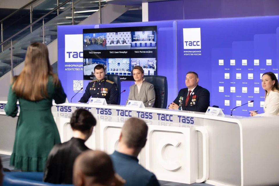 Анна Цивилева: В ТАСС состоялась пресс-конференция, приуроченная к трехлетию подписания Президентом России Указа о создании Государственного фонда «Защитники Отечества» Анна Цивилева: В ТАСС состоялась пресс-конференция, приуроченная к трехлетию подписания Президентом России Указа о создании Государственного фонда «Защитники Отечества»