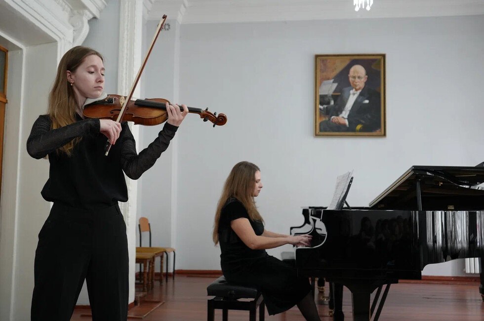 В столице ДНР стартовала «Творческая школа» для юных музыкантов