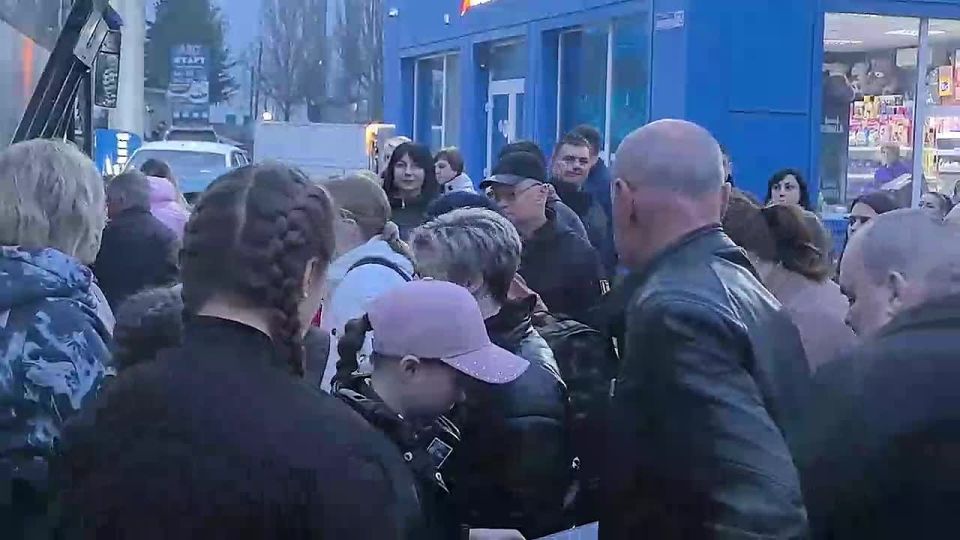 50 детей из Иловайска и Амвросиевки отправились в Кисловодск