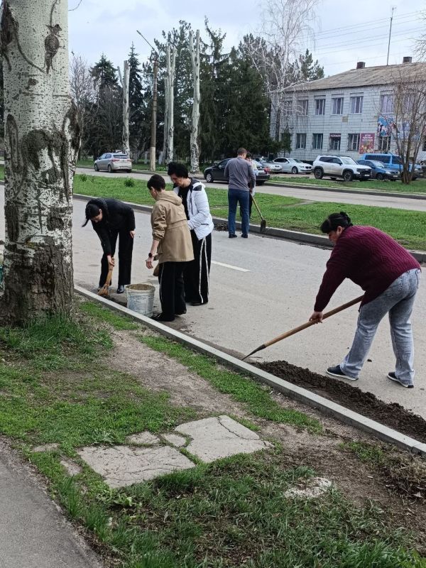 Наталья Великодная: В Тельмановском муниципальном округе продолжается акция «Чистый четверг» Наталья Великодная: В Тельмановском муниципальном округе продолжается акция «Чистый четверг»