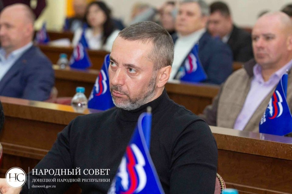 Депутаты обсудили уплату фиксированного авансового платежа по НДФЛ иностранцами, работающими в России