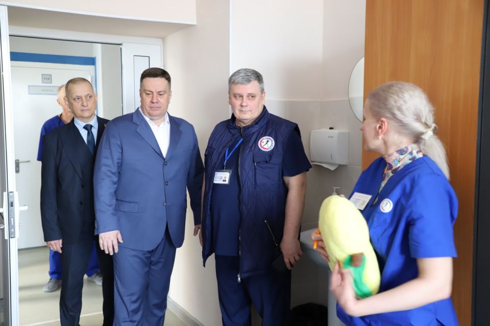 Юрий Покинтелица: С удовольствием провёл экскурсию для Председателя Народного Совета Донецкой Народной Республики Константина Александровича Кузьмина и председателя Комитета Народного Совета по поддержке участников СВО... Юрий Покинтелица: С удовольствием провёл экскурсию для Председателя Народного Совета Донецкой Народной Республики Константина Александровича Кузьмина и председателя Комитета Народного Совета по поддержке участников СВО...