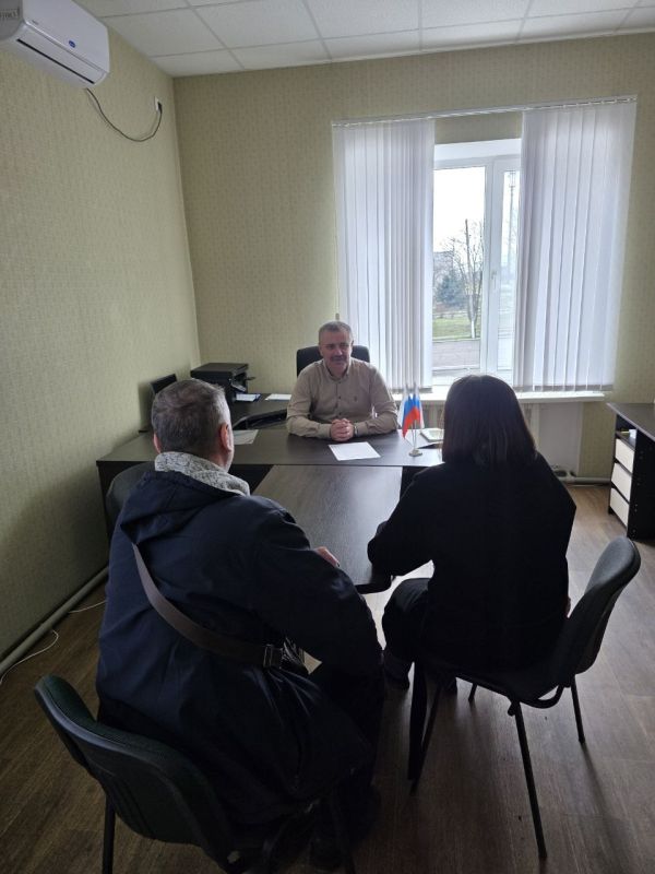 В рамках проведенной встречи с населением была представлена информация о новой ежегодной семейной выплате В рамках проведенной встречи с населением была представлена информация о новой ежегодной семейной выплате